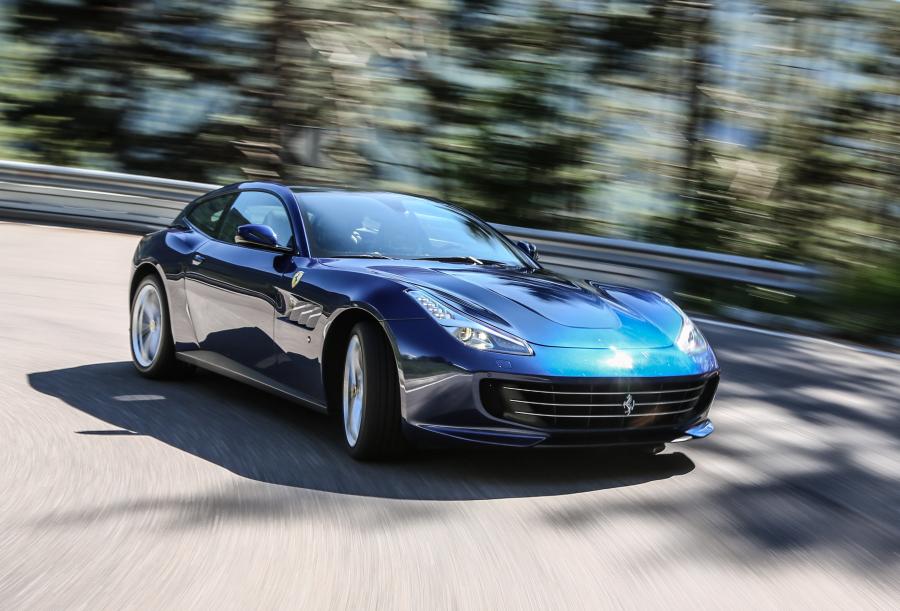  Ferrari GTC4Lusso 2016 года  (WW) (фото 34 из 58)